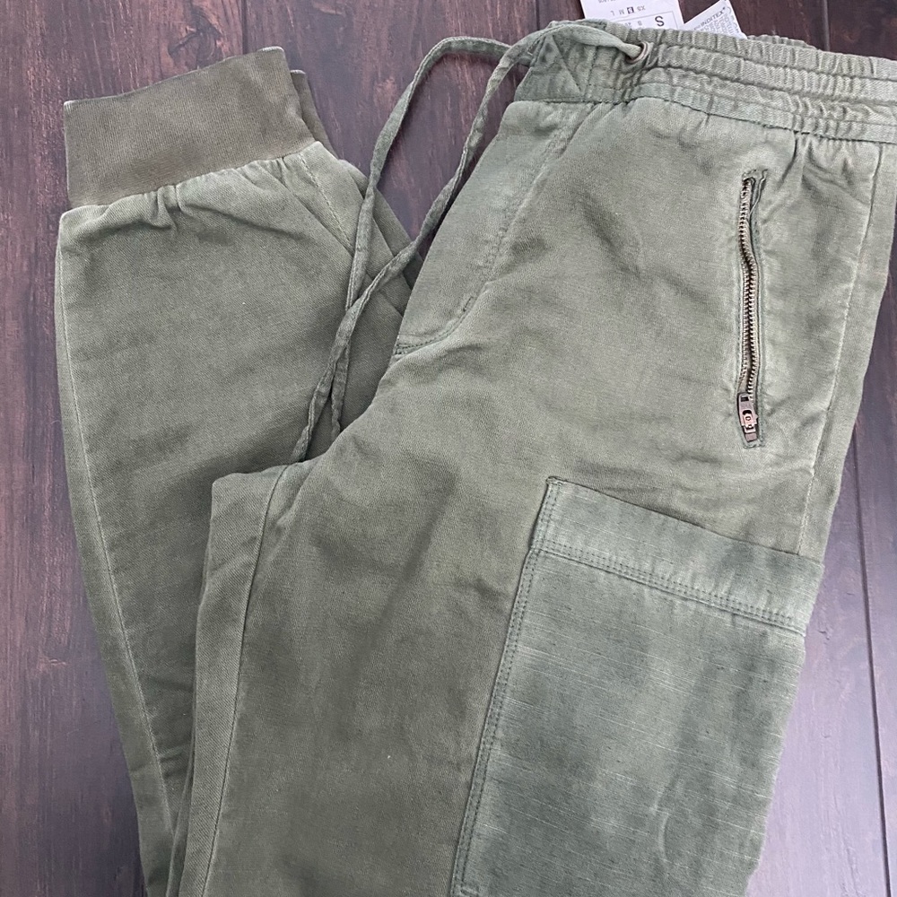 ZARA jogger pants